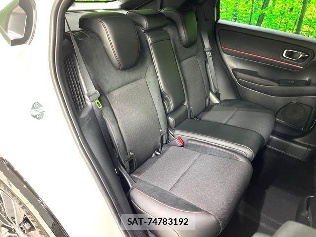 Honda VEZEL 2025-11 7563022-9