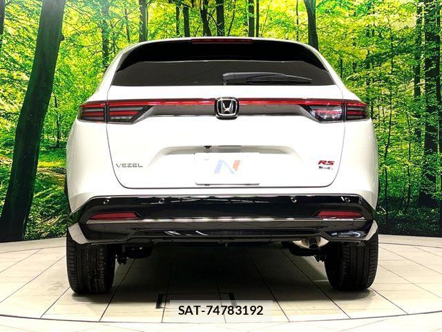 Honda VEZEL 2025-11 7563022-14