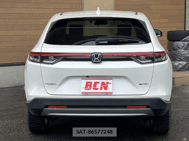 Honda VEZEL 2022-11 7563027-21