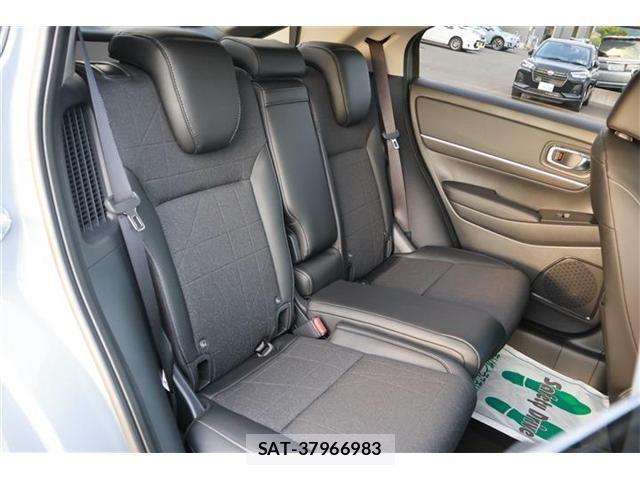 Honda VEZEL 2026-02 7621023-13