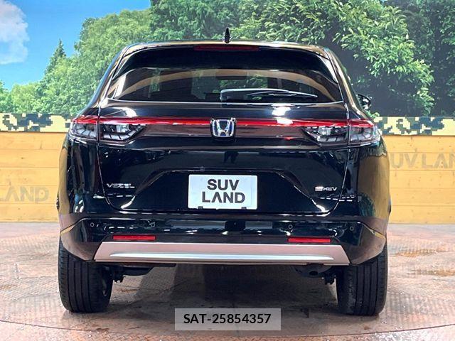 Honda VEZEL 2023-06 7621026-14