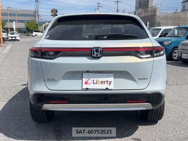 Honda VEZEL 2021-07 7621066-8
