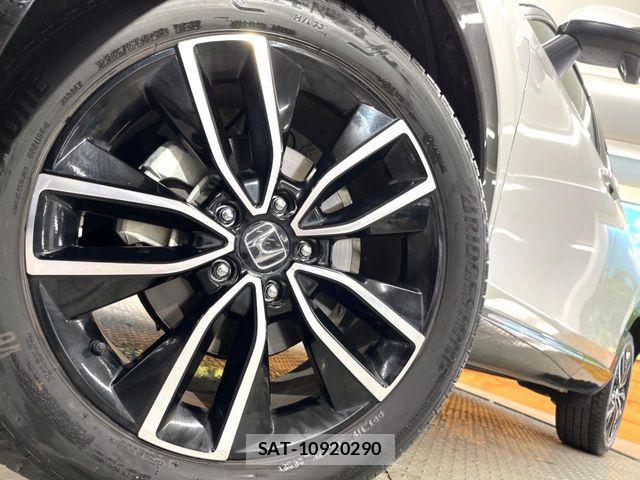 Honda VEZEL 2024-10 7621030-12