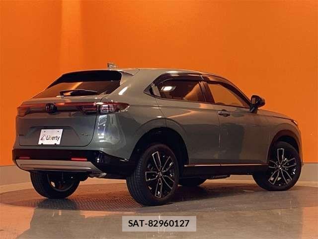 Honda VEZEL 2024-09 7621037-11