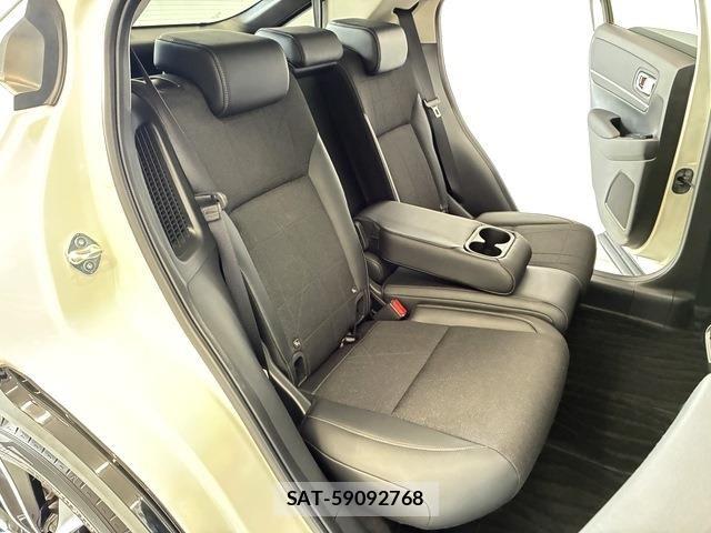 Honda VEZEL 2021-11 7621049-9