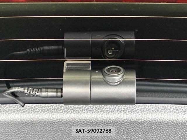 Honda VEZEL 2021-11 7621049-14
