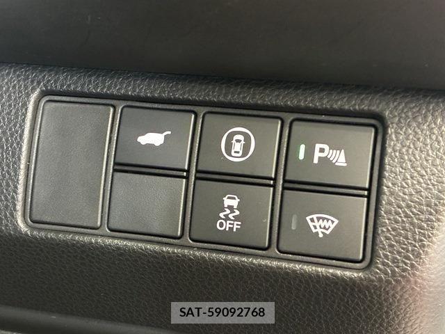 Honda VEZEL 2021-11 7621049-18