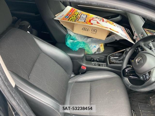 Honda VEZEL 2021-06 7621073-12