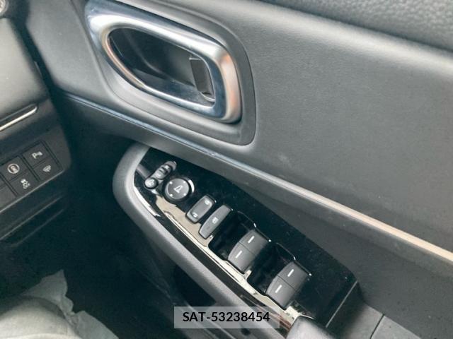 Honda VEZEL 2021-06 7621073-17