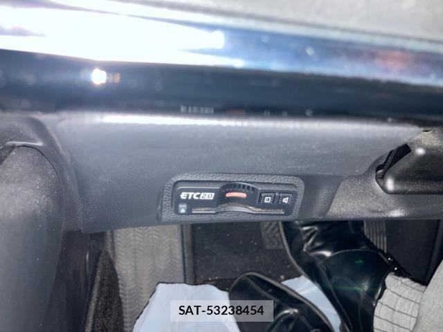 Honda VEZEL 2021-06 7621073-24