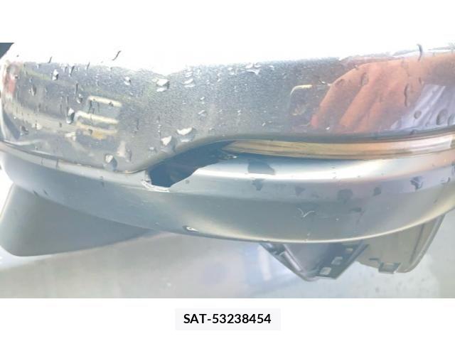 Honda VEZEL 2021-06 7621073-26