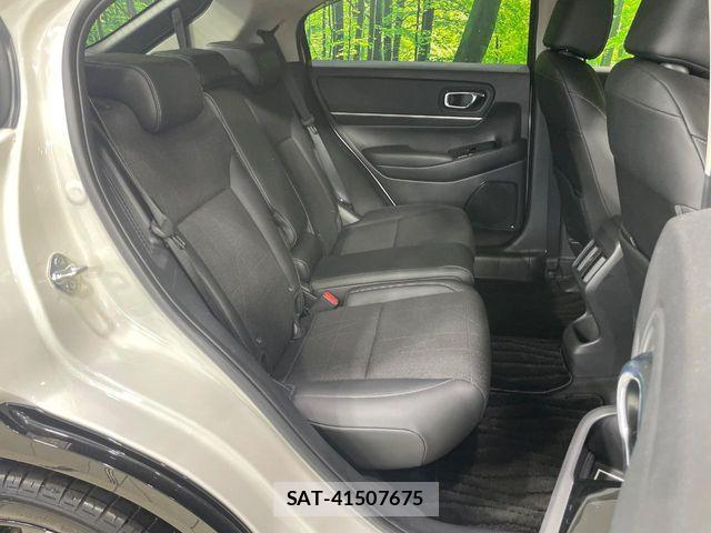 Honda VEZEL 2023-11 7621052-8