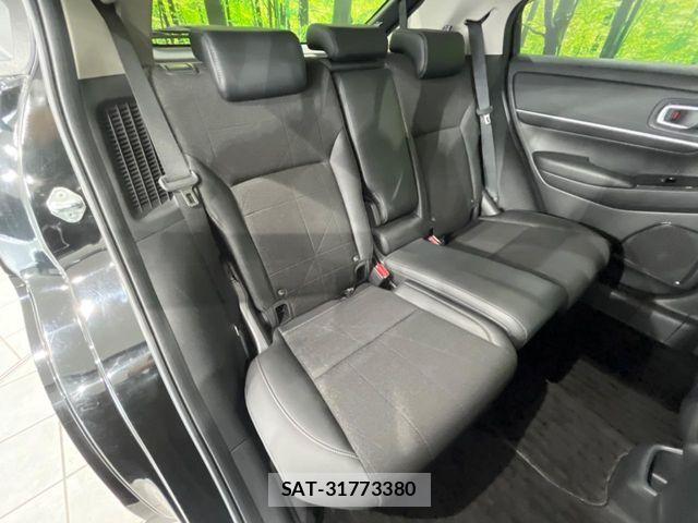 Honda VEZEL 2021-04 7621064-9