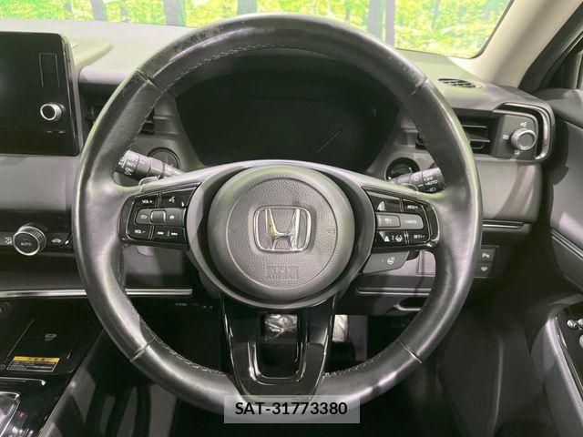 Honda VEZEL 2021-04 7621064-11