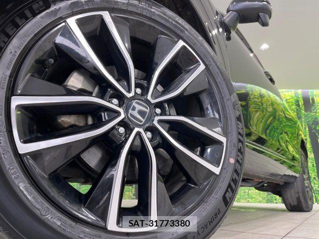 Honda VEZEL 2021-04 7621064-13