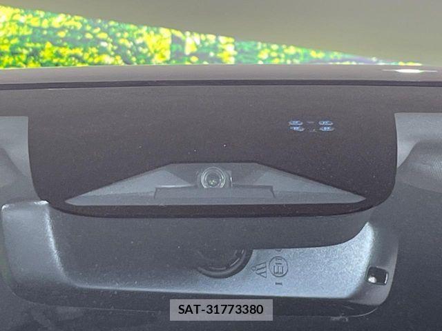Honda VEZEL 2021-04 7621064-2