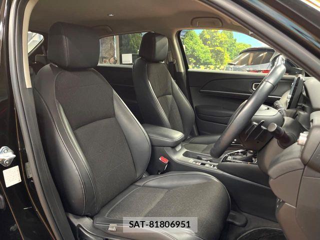 Honda VEZEL 2021-08 7621053-7