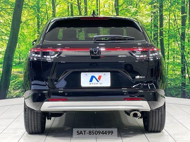 Honda VEZEL 2023-08 7621040-14