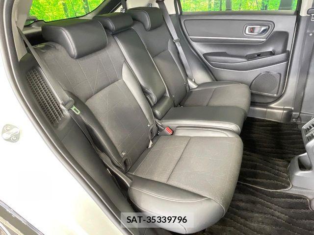 Honda VEZEL 2022-01 7621055-8