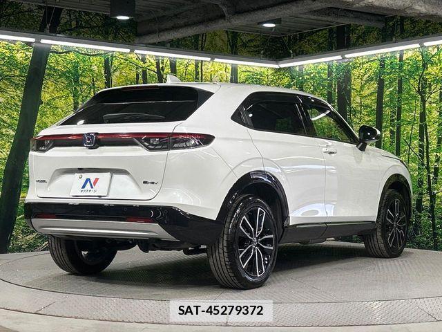 Honda VEZEL 2023-08 7730296-18