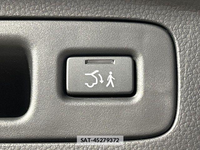 Honda VEZEL 2023-08 7730296-7
