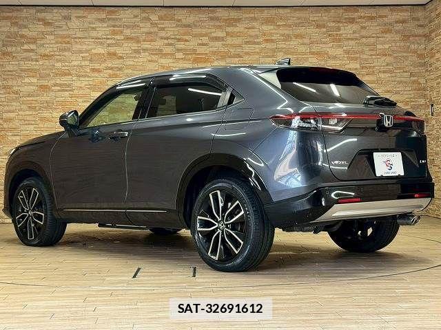 Honda VEZEL 2021-07 7790165-15