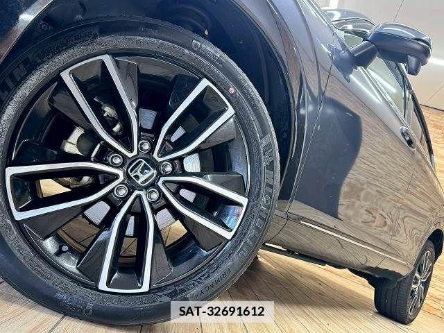 Honda VEZEL 2021-07 7790165-18