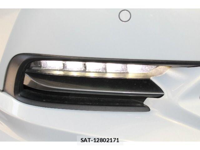 Honda VEZEL 2022-02 7880263-4