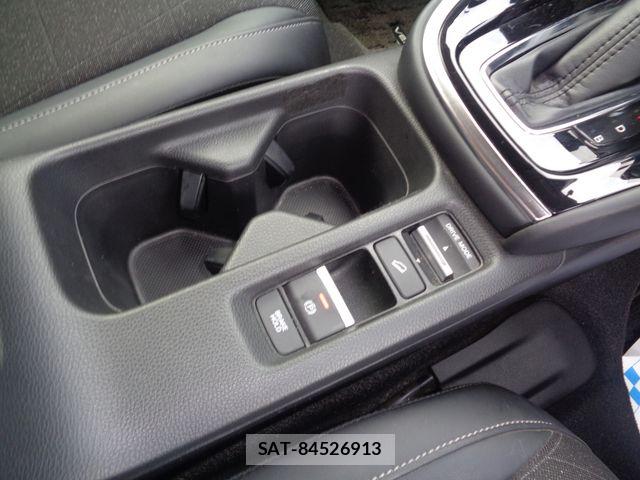 Honda VEZEL 2021-07 7880267-15