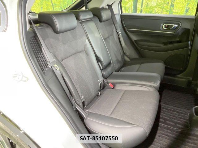 Honda VEZEL 2024-04 7880248-8