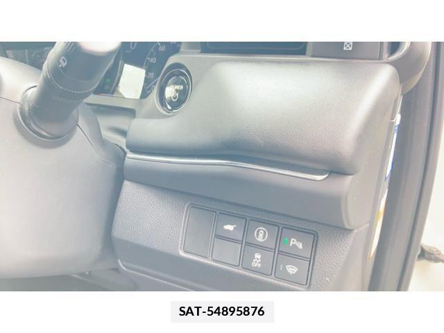 Honda VEZEL 2022-03 7880271-10