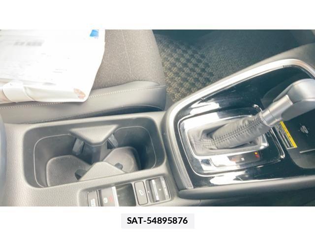 Honda VEZEL 2022-03 7880271-20
