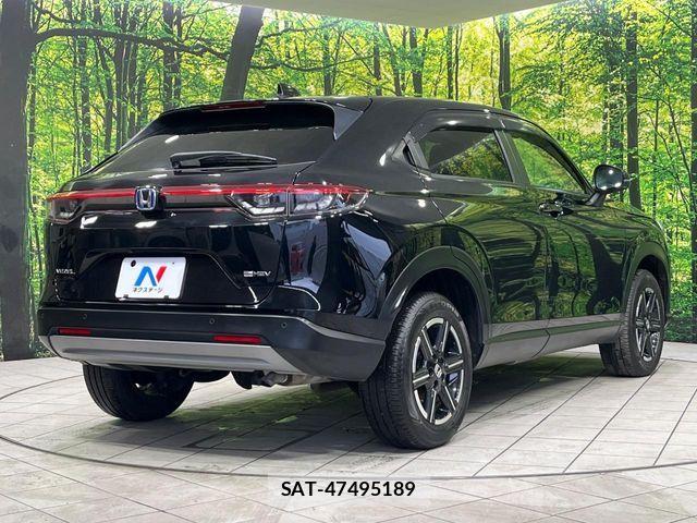 Honda VEZEL 2022-04 7880273-17