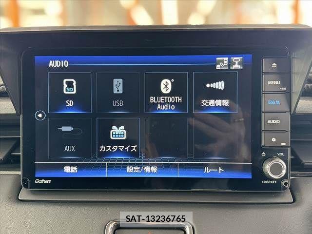 Honda VEZEL 2024-04 7880270-21