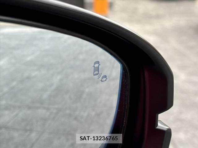 Honda VEZEL 2024-04 7880270-28