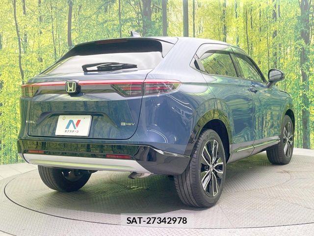 Honda VEZEL 2025-03 7880242-16