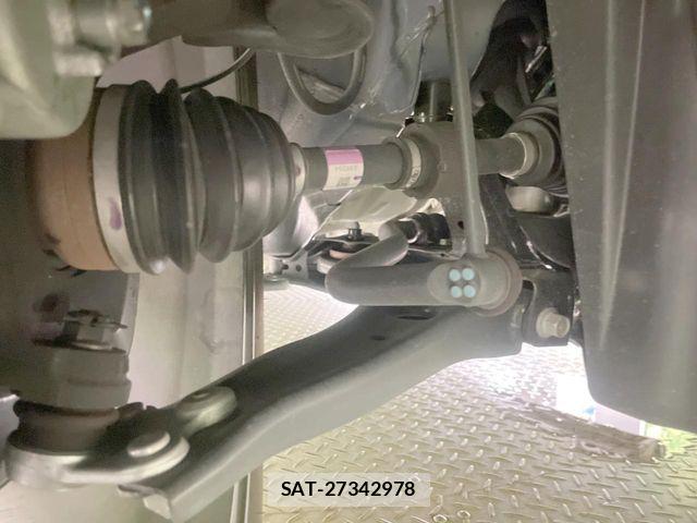 Honda VEZEL 2025-03 7880242-19