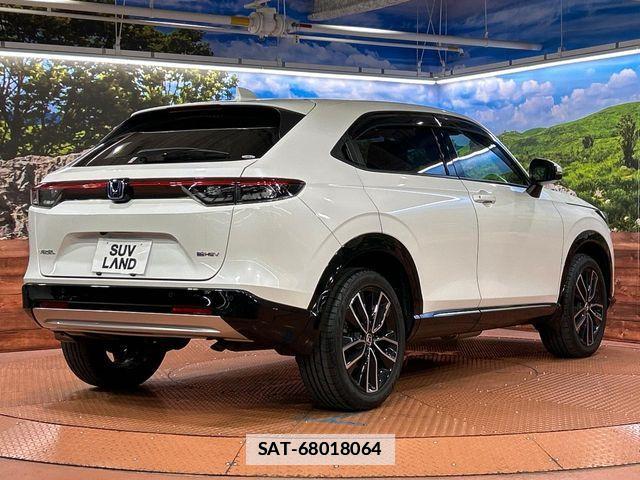 Honda VEZEL 2021-08 7903583-16