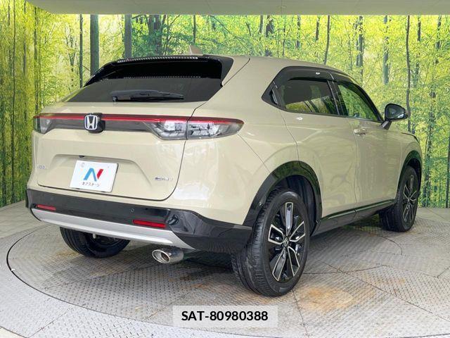 Honda VEZEL 2021-08 7903586-16