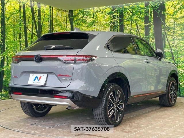 Honda VEZEL 2025-10 7903579-16