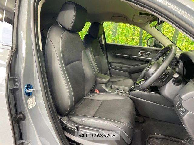 Honda VEZEL 2025-10 7903579-8