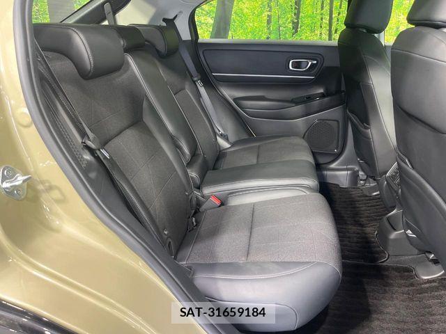 Honda VEZEL 2022-09 7964257-8
