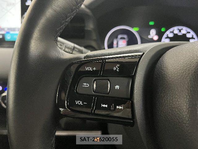 Honda VEZEL 2023-05 7964255-16