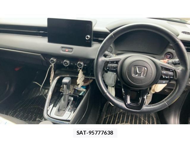 Honda VEZEL 2021-07 7964267-14