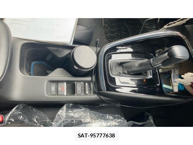 Honda VEZEL 2021-07 7964267-23