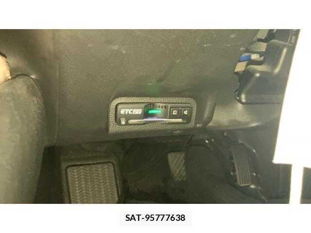 Honda VEZEL 2021-07 7964267-24