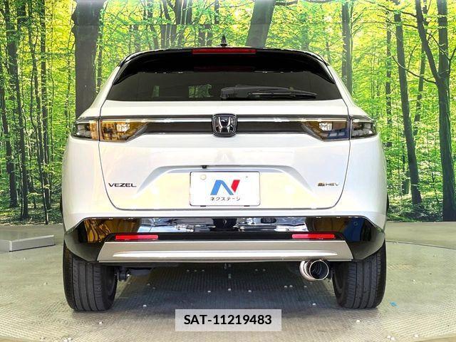 Honda VEZEL 2023-06 7964245-14