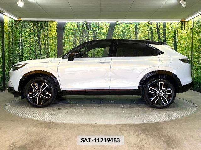 Honda VEZEL 2023-06 7964245-16