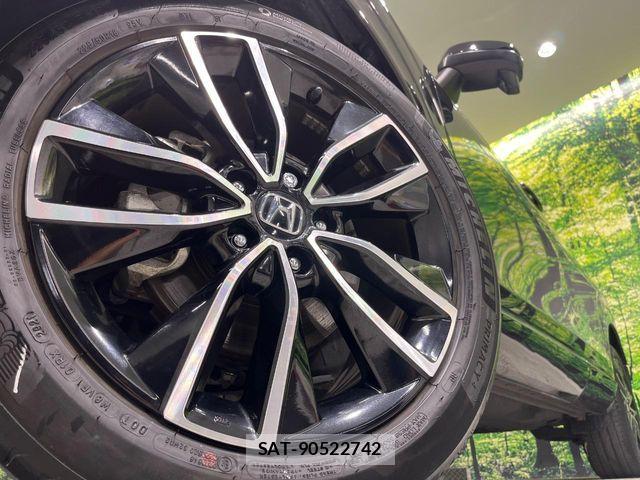 Honda VEZEL 2021-11 7981431-13