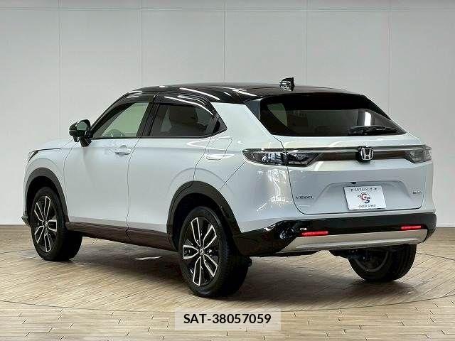 Honda VEZEL 2021-10 7981430-16